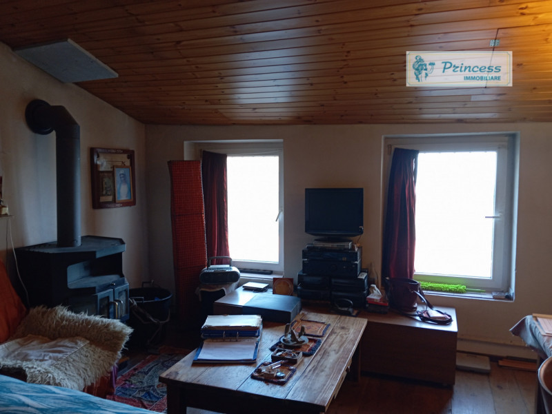 In zona collinare di Schio, località Tretto, proponiamo in vendita una splendida casa affiancata ...