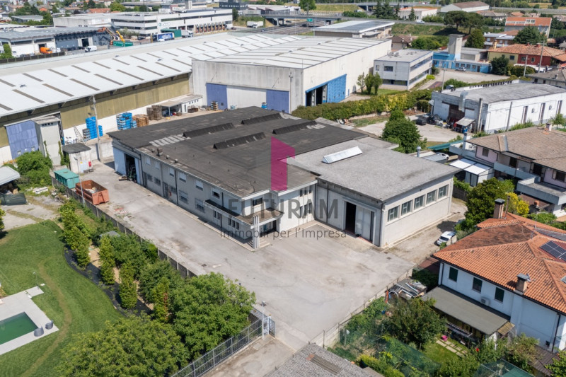 "GRISIGNANO DI ZOCCO - RIF.633FUTURAM - PER INFO 0444/310220

In posizione strategica, a pochi mi...
