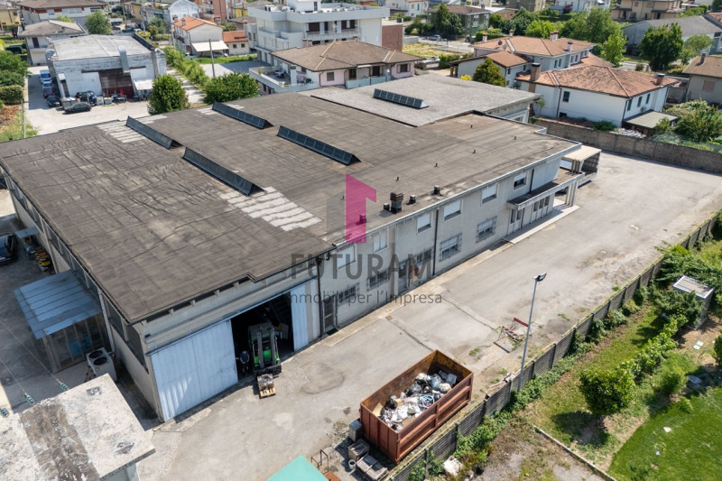 "GRISIGNANO DI ZOCCO - RIF.633FUTURAM - PER INFO 0444/310220

In posizione strategica, a pochi mi...