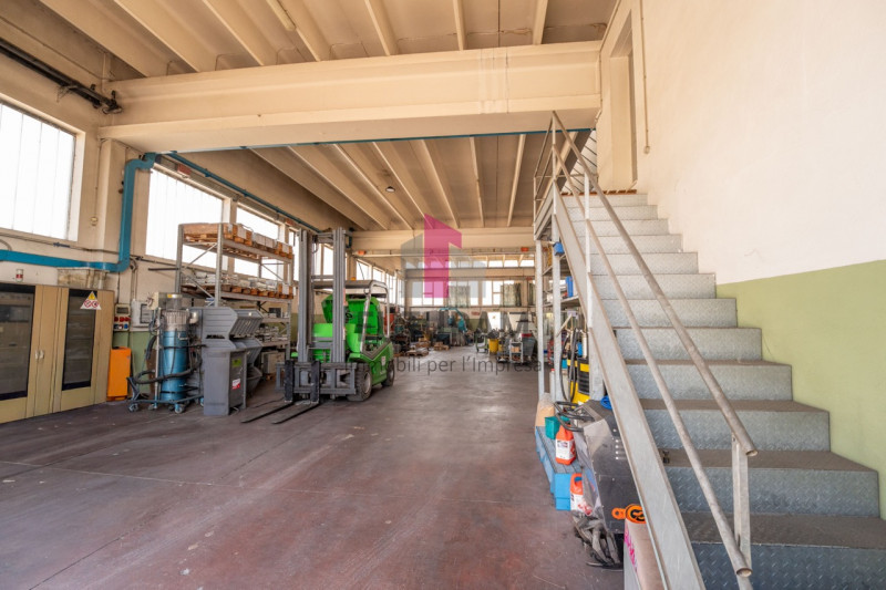 "GRISIGNANO DI ZOCCO - RIF.633FUTURAM - PER INFO 0444/310220

In posizione strategica, a pochi mi...