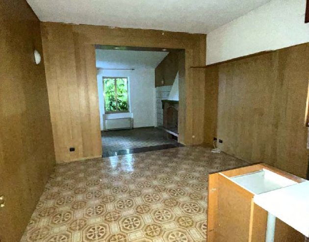 Rif. A.A.221-24

Vendita all'asta - compendio immobiliare residenziale con laboratorio in data 02...