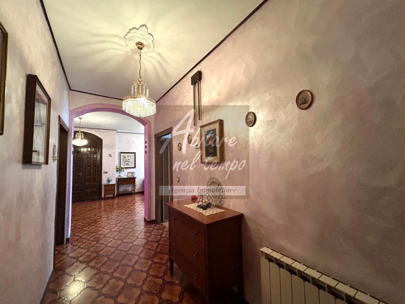 CITTADELLA (PD) - FACCA 

In posizione centrale e comodissima ai servizi, proponiamo in esclusiva...