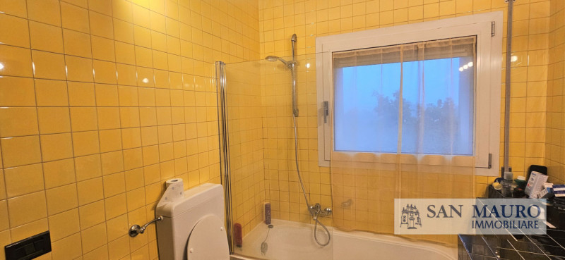 VICENZA OVEST - Laterale Viale Verona: in palazzina ben abitata APPARTAMENTO MONOLOCALE ARREDATO ...