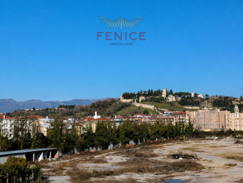 A pochi passi dal centro di Conegliano, in una delle zone più richieste e strategiche della città...
