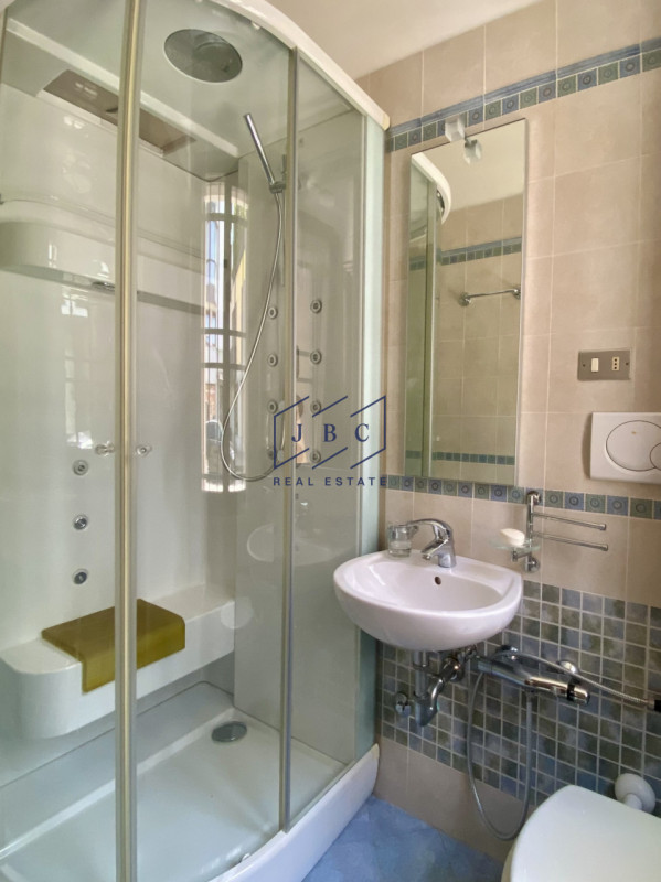 ODERZO - (Treviso)

In un contesto di prestigio a Oderzo, proponiamo ufficio di circa 45 mq comme...