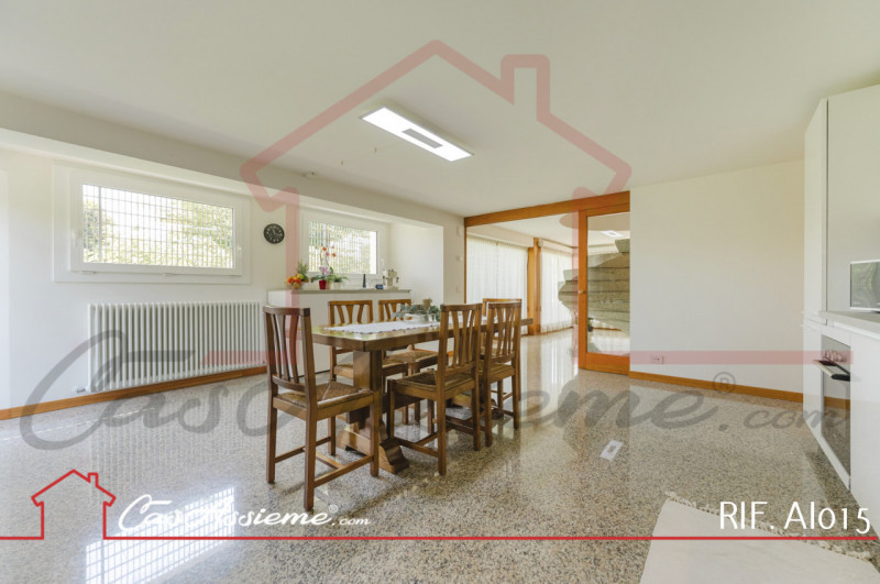 Rif. AI015
NOSTRA ESCLUSIVA - PRENOTA IL TUO OPEN HOUSE!
In frazione di Vedelago, in posizione st...