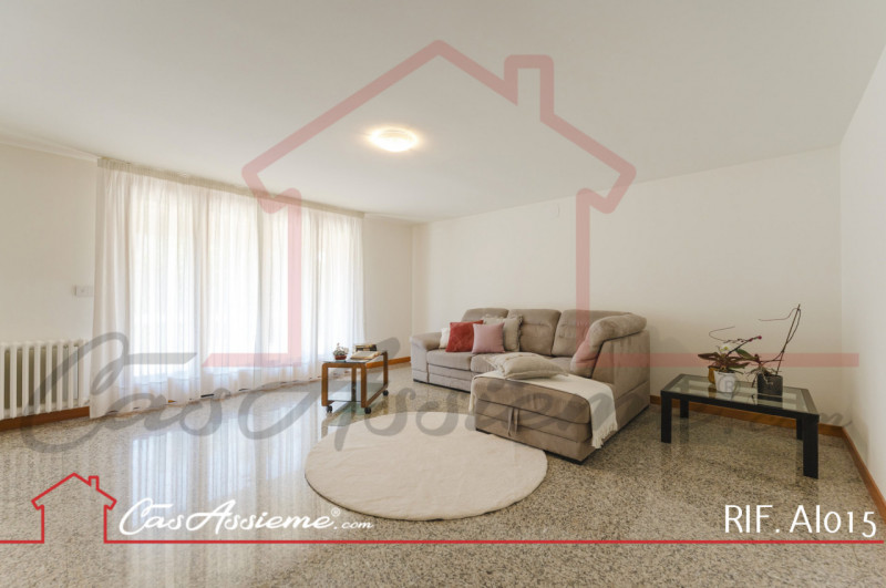 Rif. AI015
NOSTRA ESCLUSIVA - PRENOTA IL TUO OPEN HOUSE!
In frazione di Vedelago, in posizione st...