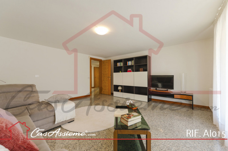 Rif. AI015
NOSTRA ESCLUSIVA - PRENOTA IL TUO OPEN HOUSE!
In frazione di Vedelago, in posizione st...