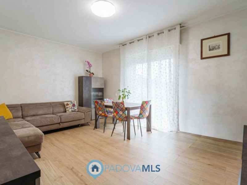 Immobile in esclusiva al Gruppo Padova MLS
Arcella, San Bellino: appartamento in palazzina di sol...