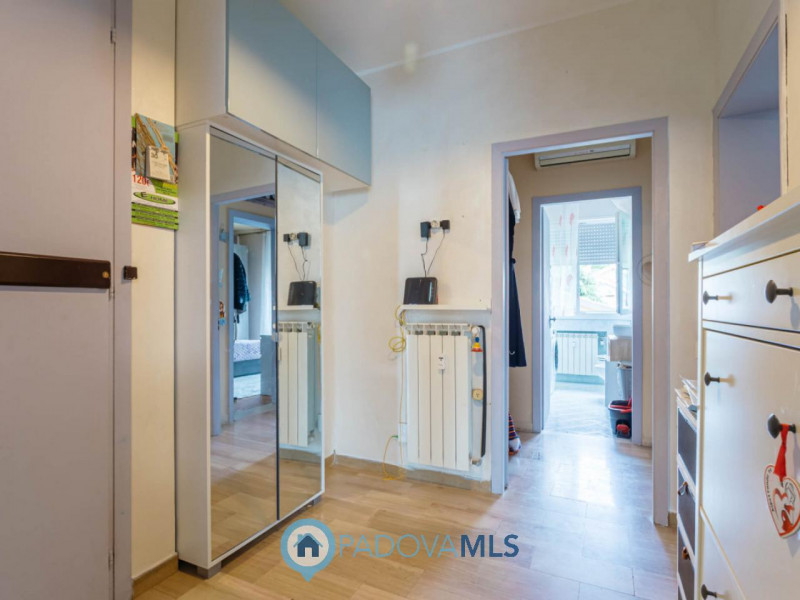 Immobile in esclusiva al Gruppo Padova MLS
Arcella, San Bellino: appartamento in palazzina di sol...