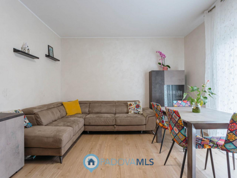 Immobile in esclusiva al Gruppo Padova MLS
Arcella, San Bellino: appartamento in palazzina di sol...