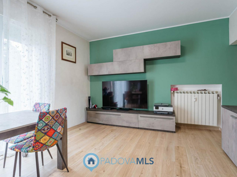 Immobile in esclusiva al Gruppo Padova MLS
Arcella, San Bellino: appartamento in palazzina di sol...