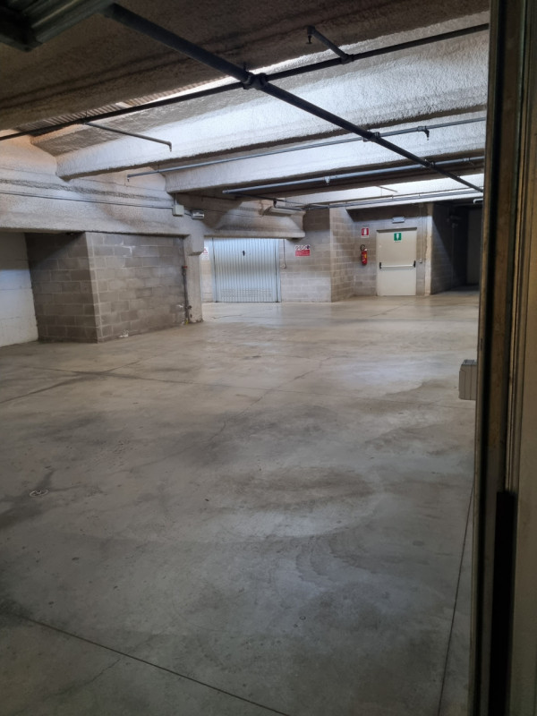 Opportunità imperdibile con questo garage singolo situato nel centro di Este.
Con una superficie ...