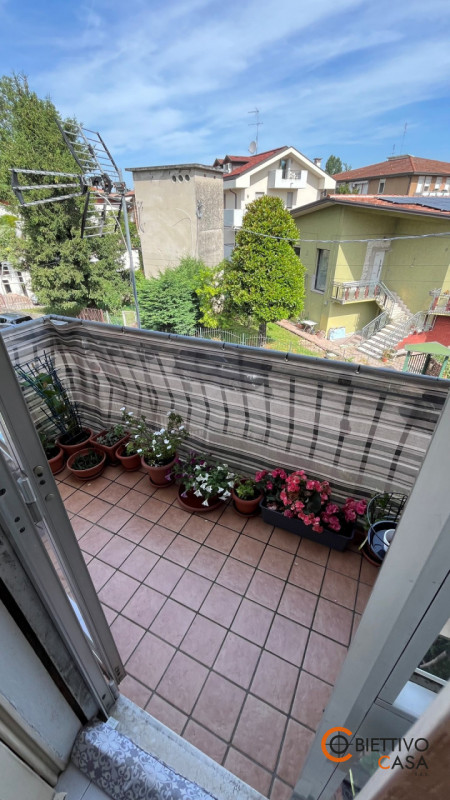 Scopri questa straordinaria opportunità immobiliare nel cuore di Padova, nella ricercata zona di ...