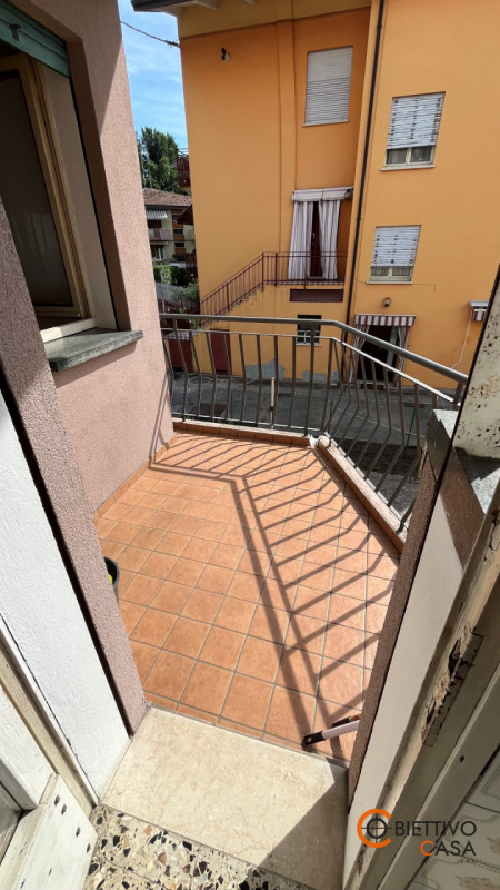 Scopri questa straordinaria opportunità immobiliare nel cuore di Padova, nella ricercata zona di ...
