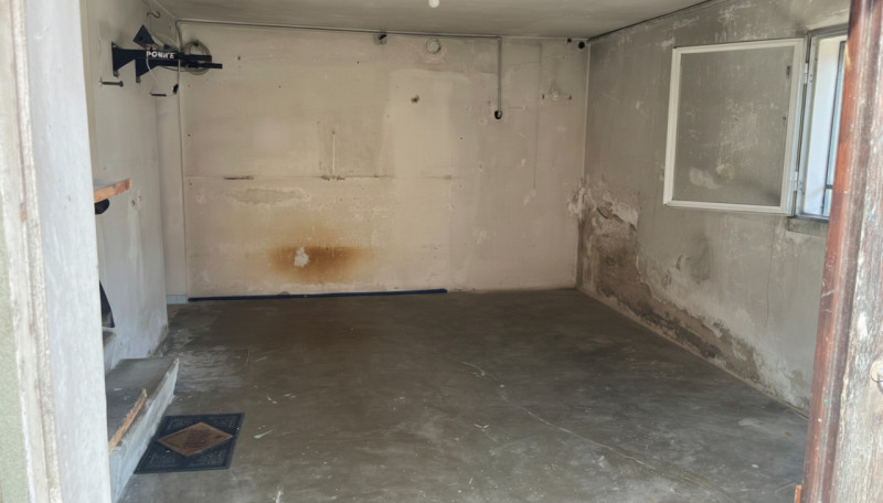 Scopri questa straordinaria opportunità immobiliare nel cuore di Padova, nella ricercata zona di ...