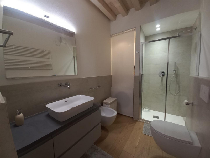 VICENZA, CORSO PALLADIO: DELIZIOSO PIED-A-TERRE COMPLETAMENTE ARREDATO, DISPONIBILE SUBITO, EURO ...