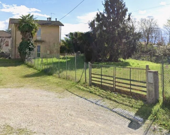 (Per INFO Fabiola) Sogni di costruire la casa dei tuoi desideri o stai cercando la prossima mossa...