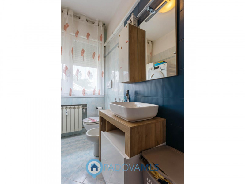 Immobile in esclusiva al Gruppo Padova MLS
Arcella, San Bellino: appartamento in palazzina di sol...