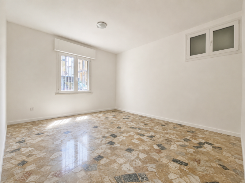 Nel cuore del quartiere di San Pio X, zona di Vicenza conosciuta per la sua grande comodità, prop...