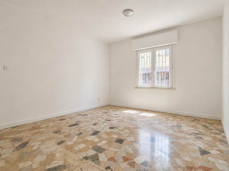 Nel cuore del quartiere di San Pio X, zona di Vicenza conosciuta per la sua grande comodità, prop...