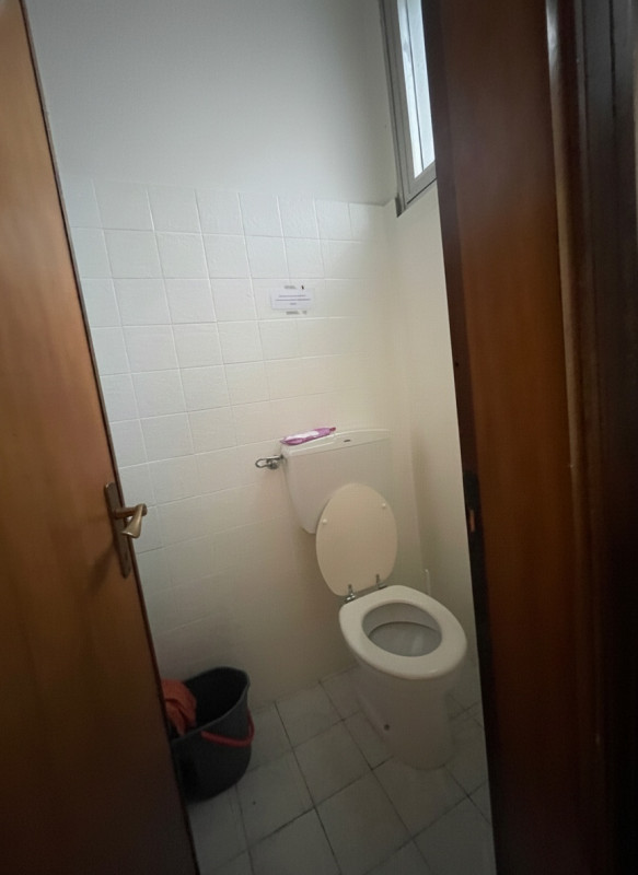 Scopri questa opportunità di investimento nel cuore della zona Arcella a Padova. Proponiamo in ve...