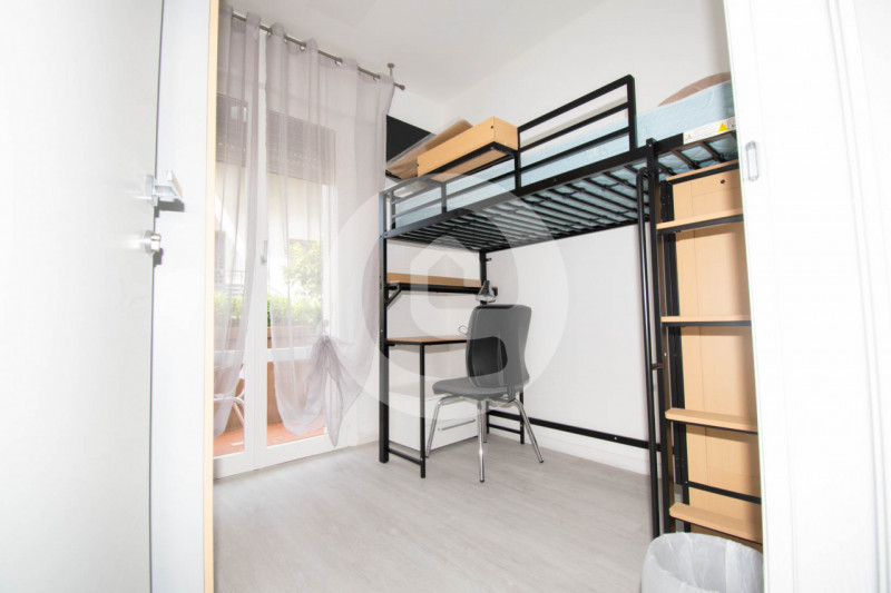 In un quartiere di Padova tra i più ben collegati e più serviti della città proponiamo stanze in ...