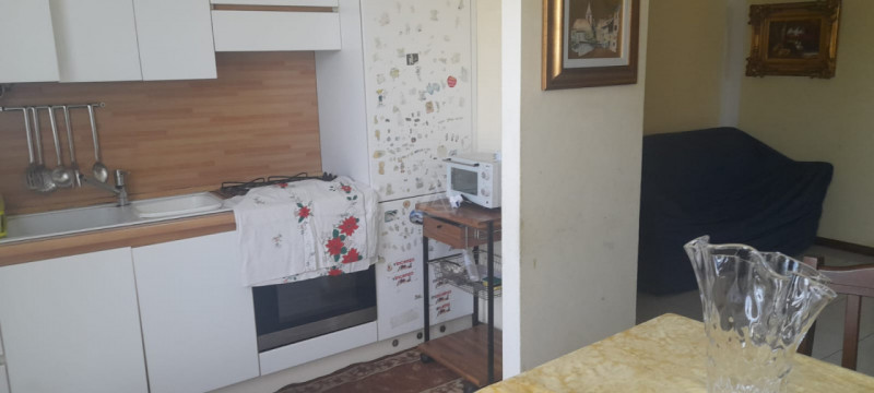 L'Agenzia Immobiliare IRIS propone in vendita luminoso attico dalle generose dimensioni, inserito...