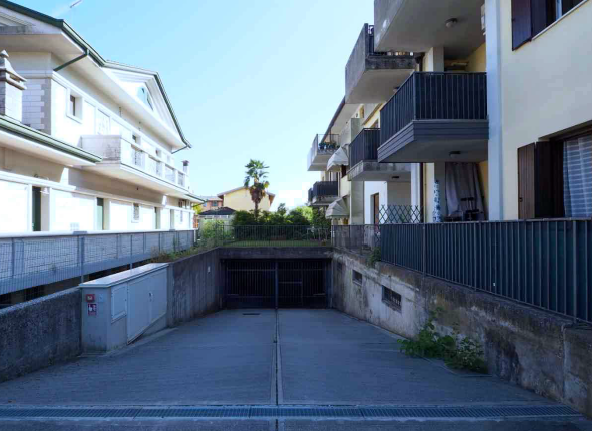 Rif. A.A.47-25

Vendita all'asta - appartamento al 2° piano in data 03 luglio 2026

Descrizione: ...