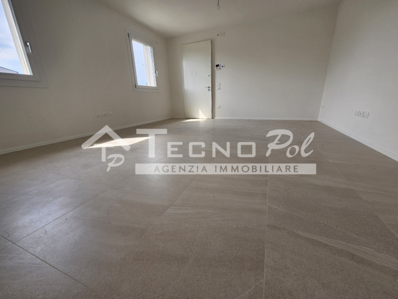 CAMPOSAMPIERO - Nuovo appartamento tricamere in pronta consegna!

Non perdere questa occasione! U...