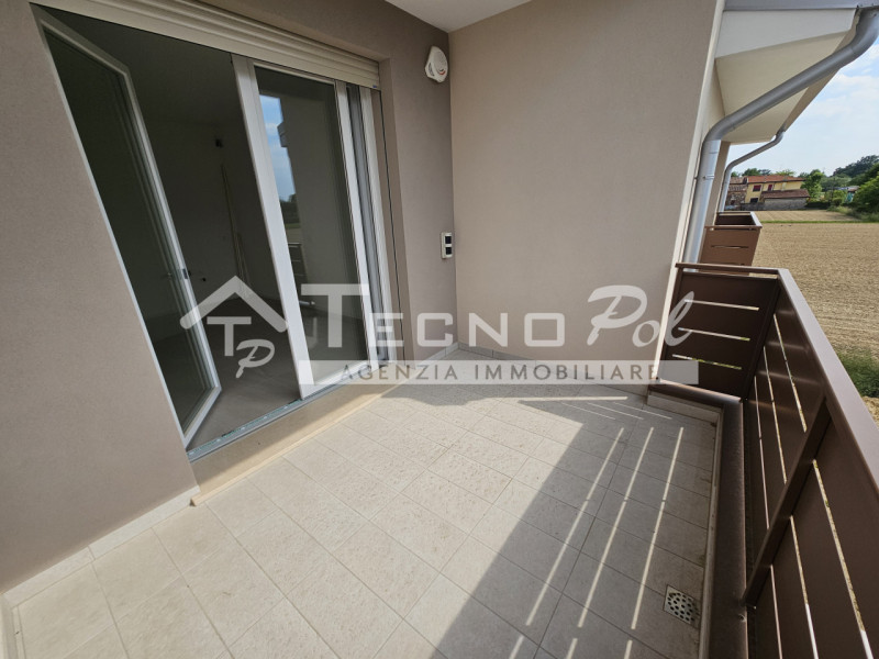 CAMPOSAMPIERO - Nuovo appartamento tricamere in pronta consegna!

Non perdere questa occasione! U...