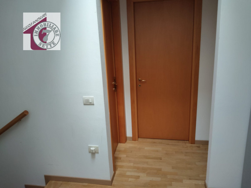 PRIMO CONTATTO SOLO WHATSAPP 3929960114 Affittasi PIAZZOLA SUL BRENTA CENTRO, ZONA EX JUTIFICIO c...