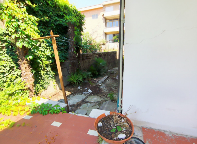 CASA SINGOLA COMPLETAMENTE DA RISTRUTTURARE A MONTEGROTTO TERME  €.160.000 - rif.CL541

A Montegr...