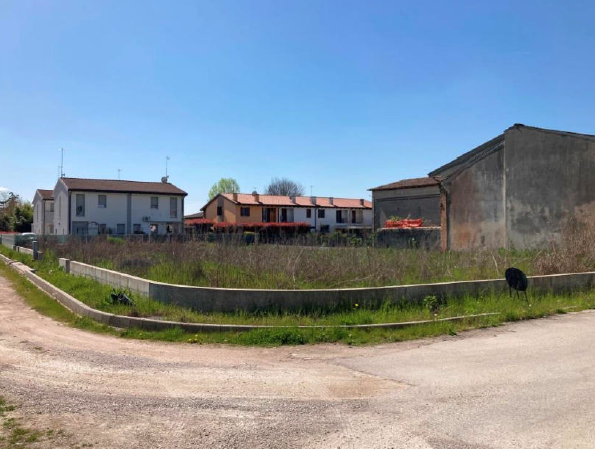 Rif. A.A.72-241

Vendita all'asta - n.3 terreni edificabili residenziali in data 06 luglio 2026

...