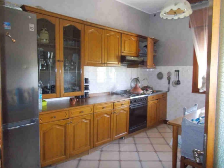 Rif. A.A.02-25

Vendita all'asta - appartamento al 1° piano in data 07 luglio 2026

Descrizione: ...