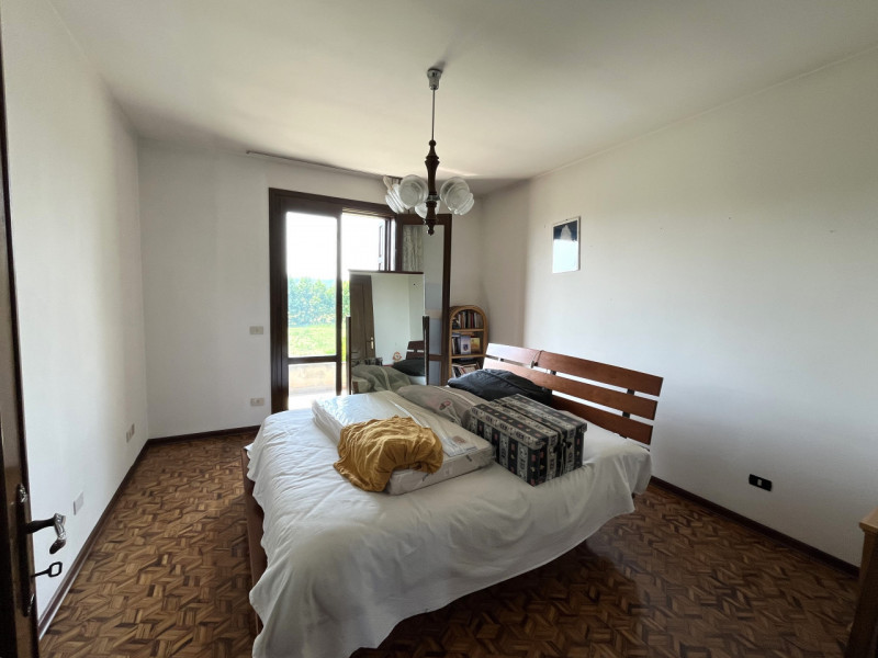BARBARANO MOSSANO: Proponiamo in vendita una valida opportunità immobiliare nella frazione di Pon...