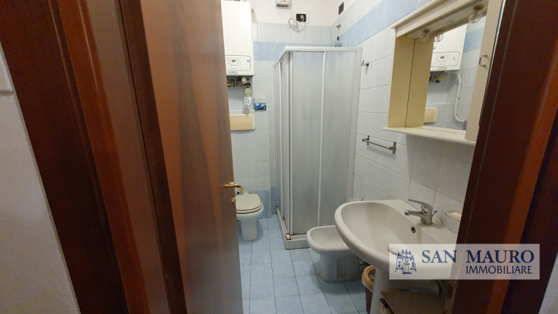VICENZA nel cuore del centro storico, proponiamo mini appartamento arredato sito al secondo piano...