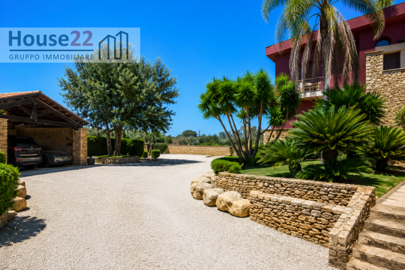 PROVINCIA DI TRAPANI - SICILIA. Nel cuore della splendida Sicilia elegante villa indipendente. Qu...