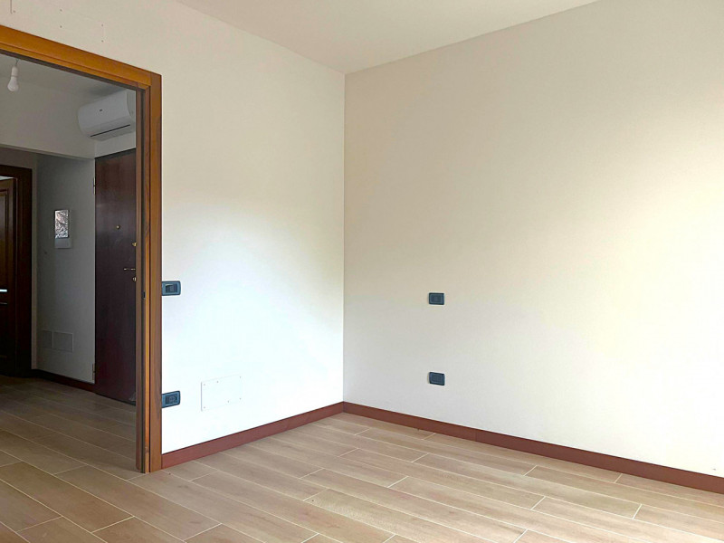 In pieno centro ad Abano Terme, proponiamo in vendita uno splendido appartamento trilocale recent...