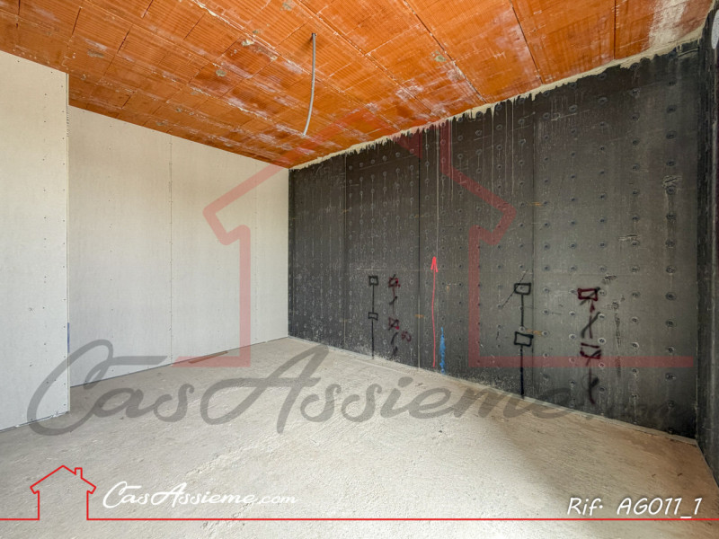 Rif. AG011_1
IN COSTRUZIONE - ULTIMA UNITA'
A pochi passi dal CENTRO di Rossano Veneto, in prossi...