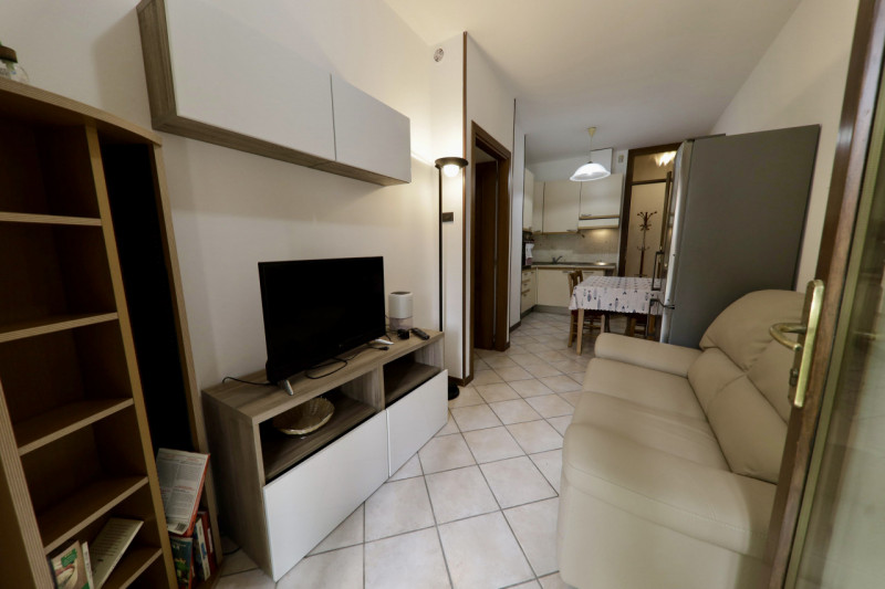 COMPOSIZIONE:
Appartamento per affitti brevi, in bellissimo complesso agrituristico, sito al pian...