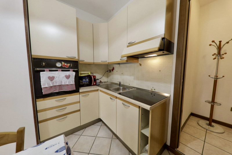 COMPOSIZIONE:
Appartamento per affitti brevi, in bellissimo complesso agrituristico, sito al pian...