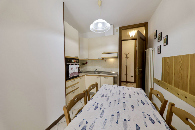 COMPOSIZIONE:
Appartamento per affitti brevi, in bellissimo complesso agrituristico, sito al pian...