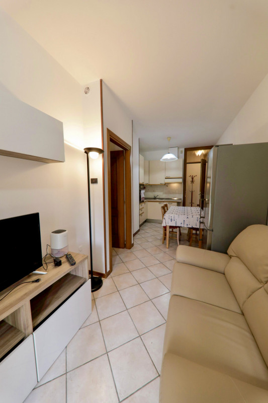 COMPOSIZIONE:
Appartamento per affitti brevi, in bellissimo complesso agrituristico, sito al pian...