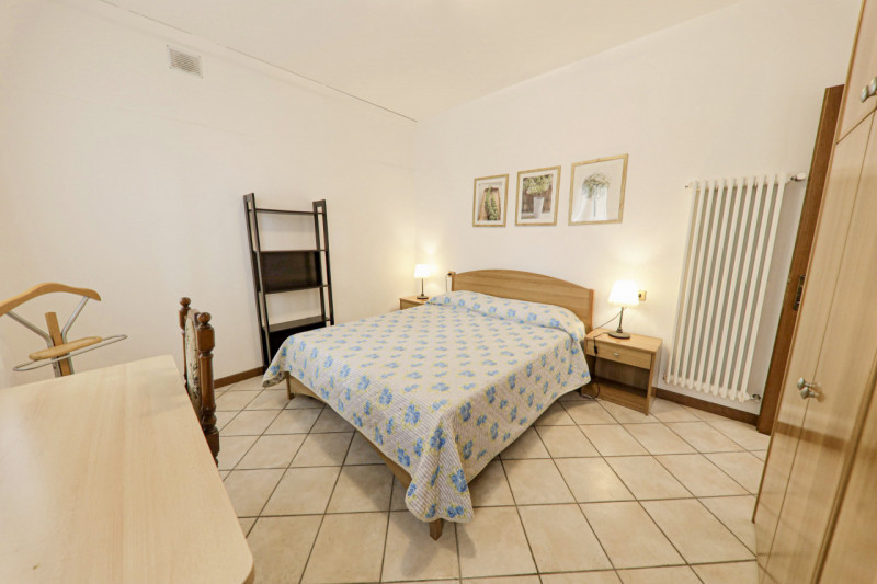 COMPOSIZIONE:
Appartamento per affitti brevi, in bellissimo complesso agrituristico, sito al pian...