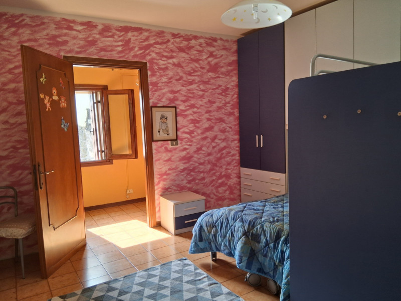 Una casa di corte a San Giovanni in Monte con circa 700 mq di terreno rappresenta una scelta idea...