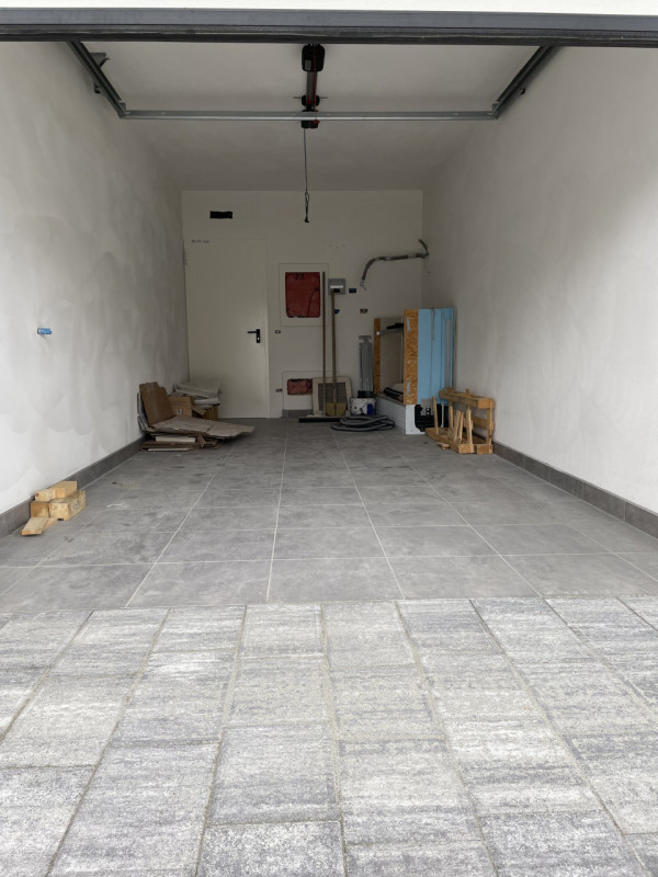SARMEOLA - RUBANO - PADOVA

Nel cuore residenziale di Sarmeola (Rubano), proponiamo nuovo partico...