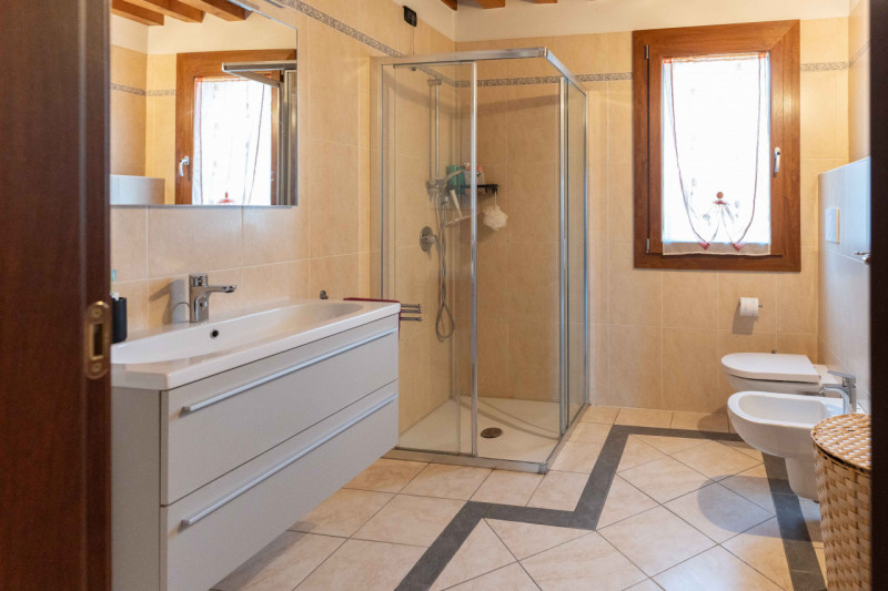 --- annuncio pubblicato con GESTIONALEIMMOBILIARE.it