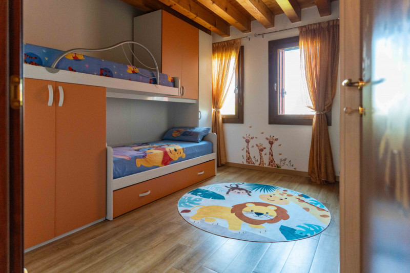 --- annuncio pubblicato con GESTIONALEIMMOBILIARE.it