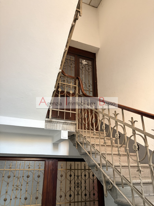 PADOVA – Centro Storico: Agenzia Immobiliare Basso propone in esclusiva intera palazzina edificat...